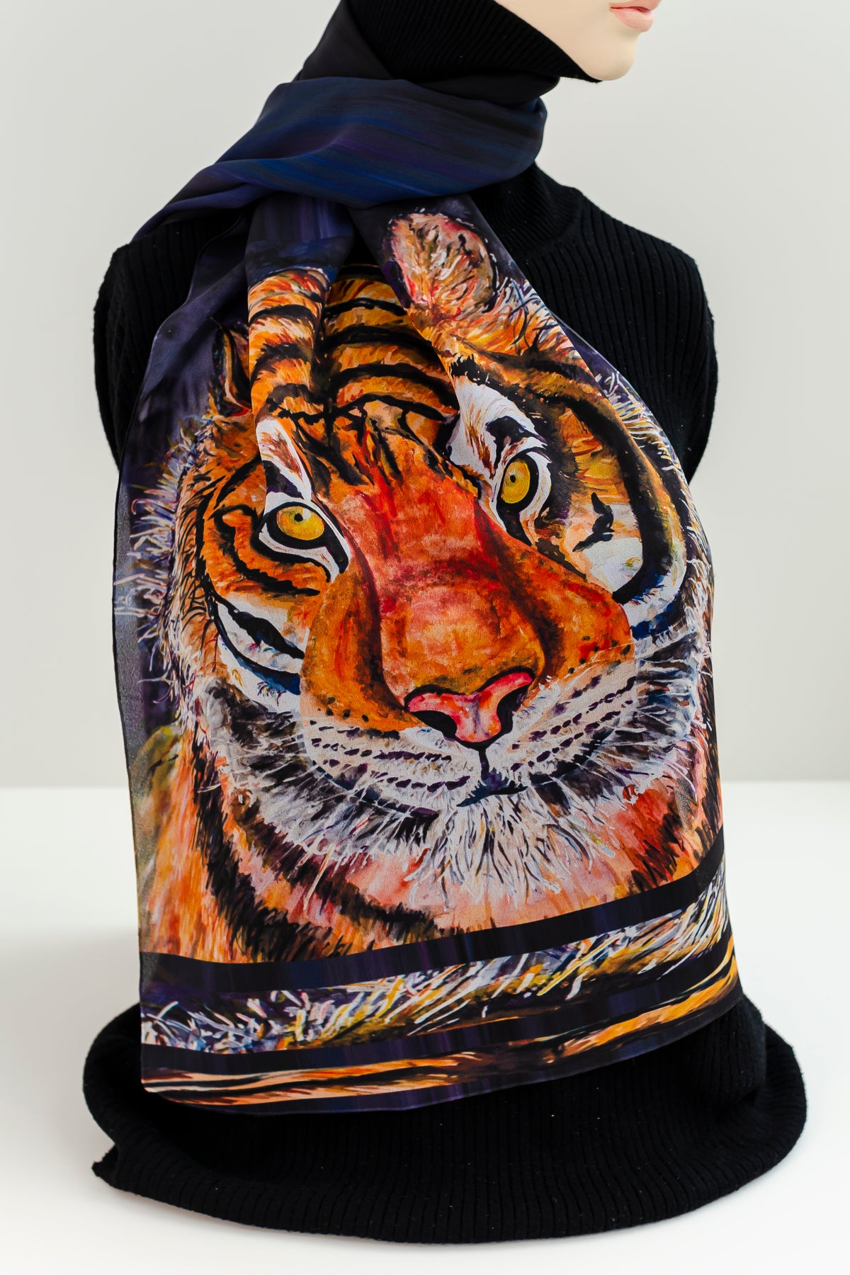 Detroit Tigers Fashion Scarf (Orange, Blue, & White) Fox Sports Detroit Tigers Fashion Scarf (Orange, Blue, & White) Fox Sports